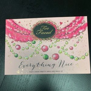 Too Faced - Everything Nice Eyeshadow Palette